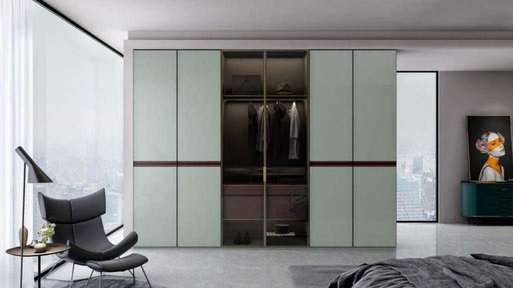 Swing Wardrobe Interior Design