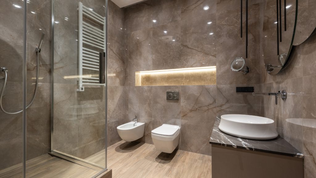 Bathroom Glass Mirror for Modern Small Bathrooms