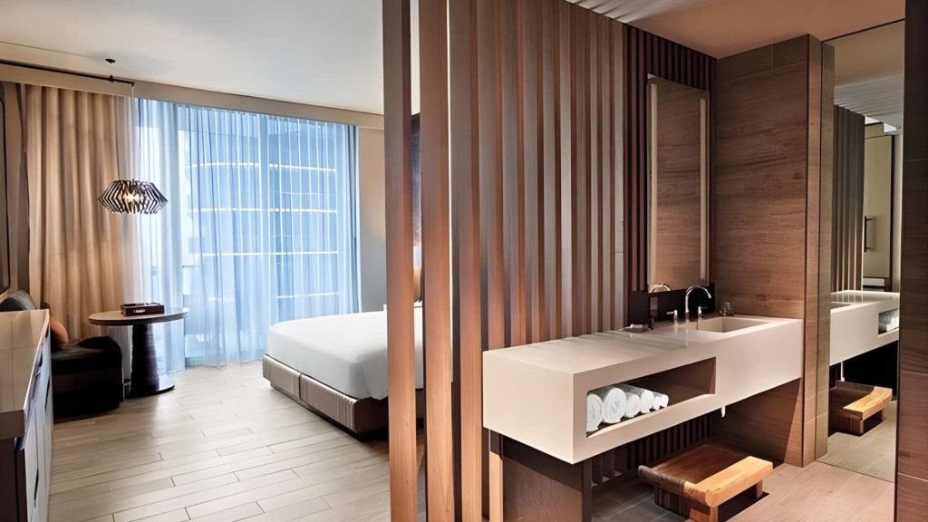 Bathroom Tucked in a Gallery Originating from the Bedroom